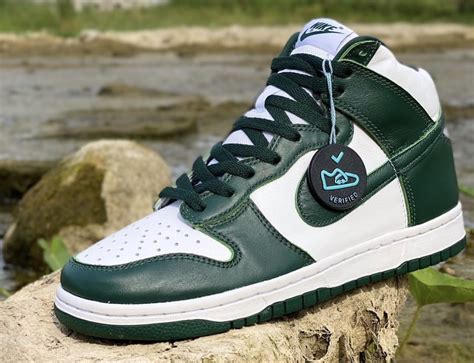 nike dunk hi pro green|nike dunk high retro green.